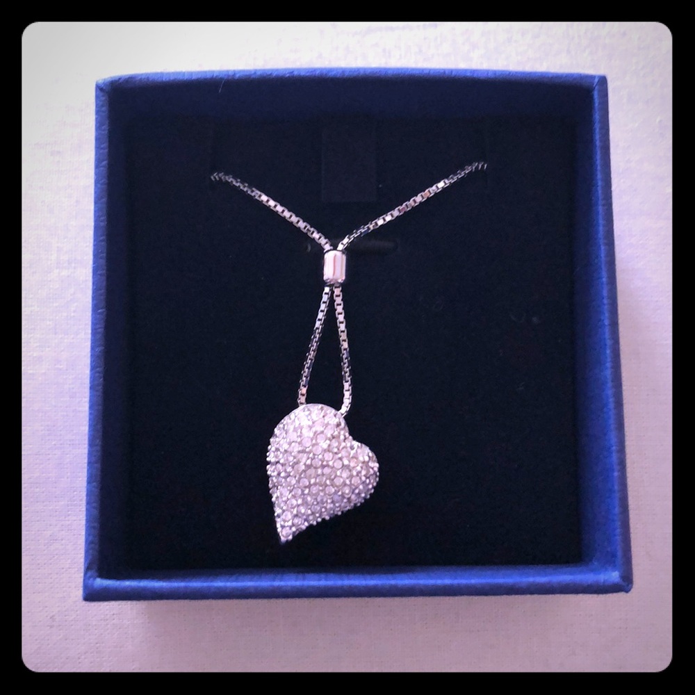 Swarovski silver side heart pull tie necklace